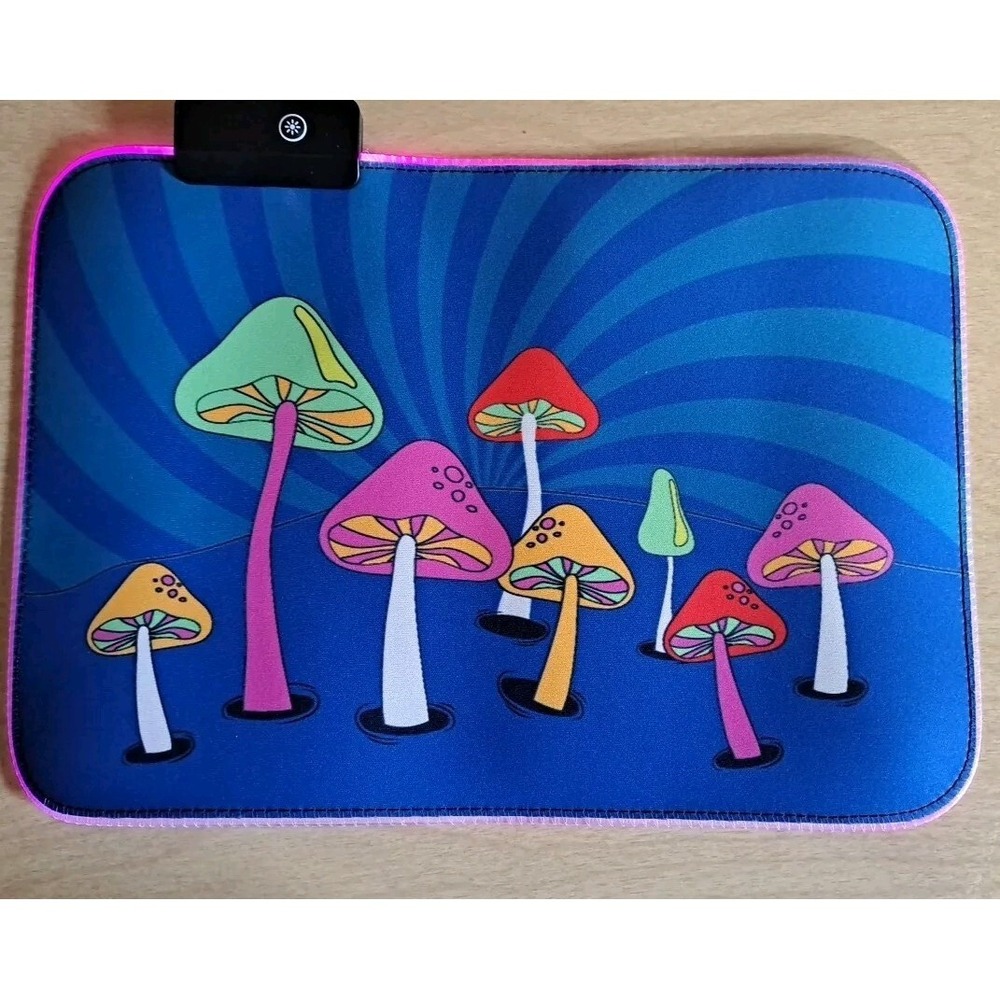 NIB‎ Magic Neon Mushroom Design USB Light Up Mouse Pad